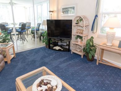 This 2 bedroom has GULF Views Best Beach Community on Siesta